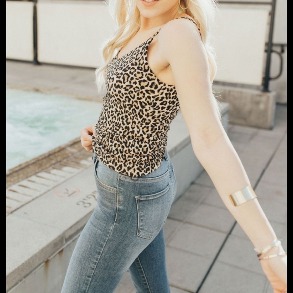 Carly Jean Los Angeles Serena leopard tank top